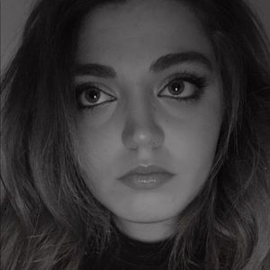 Meet your Posher, Catie